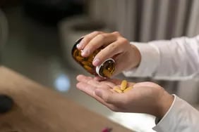 Magnesio para dormir: por qué se disparó su consumo en 2025 y qué dice realmente la ciencia detrás de la moda