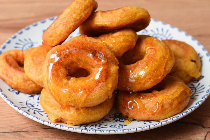 Picarones: la rosquilla andina que combina calabaza, boniato y miel de especias como herencia compartida