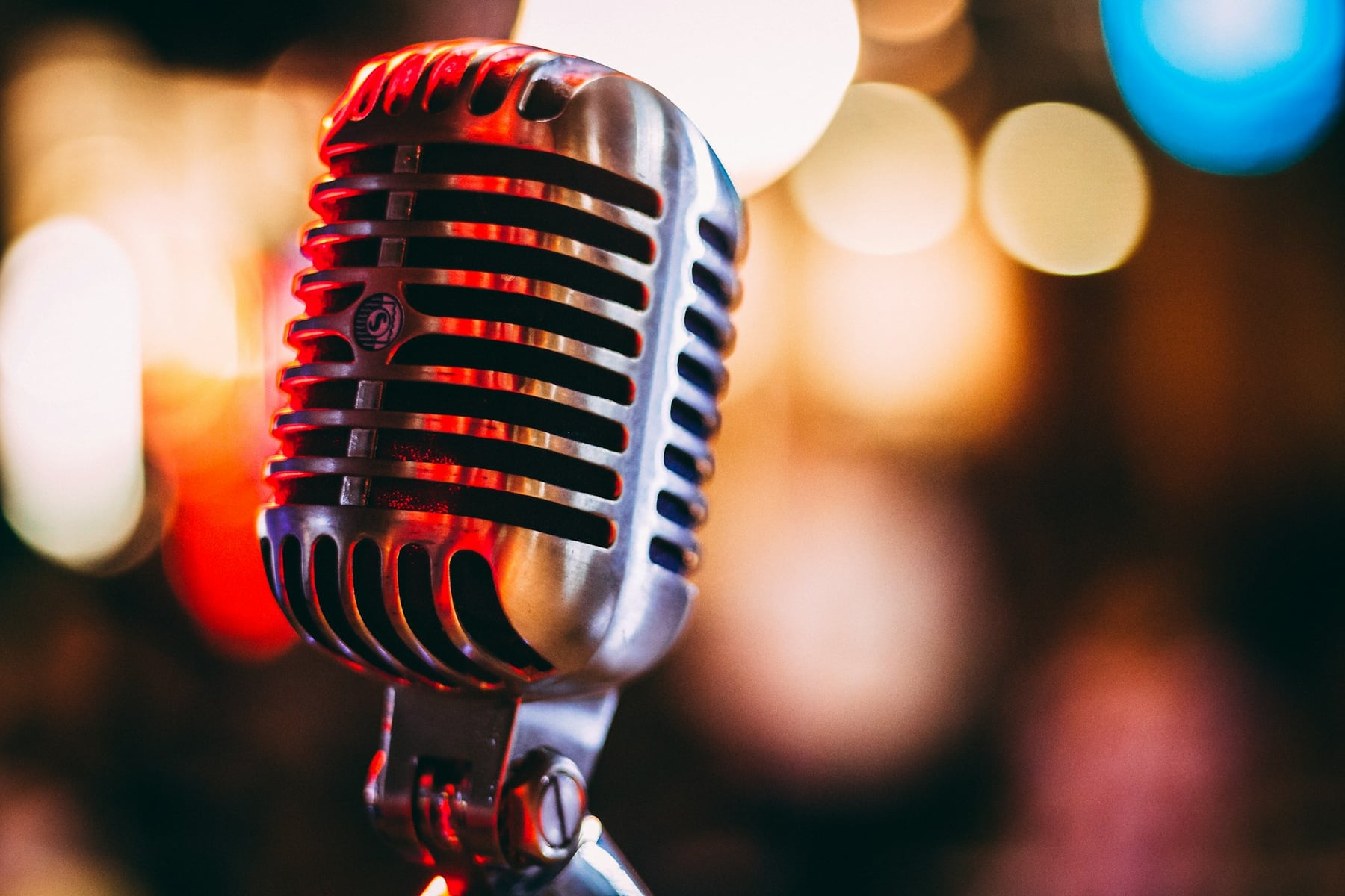 Sony y Warner le declaran la guerra a Anthropic por las letras del rock y el pop que alimentan a Claude