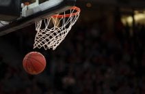 Duren le dice no a 190 palos y los Pistons se quedan con la pelota en la mano