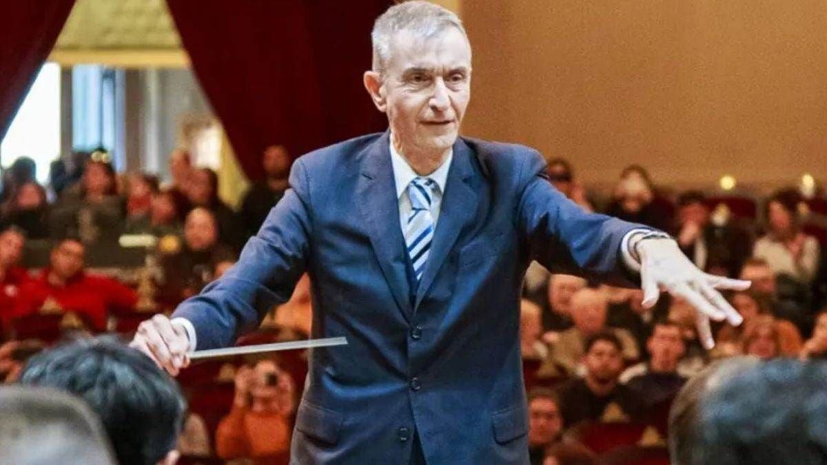 La Sinfónica de Neuquén sale a la calle del sonido: Nelson Castro se pone al frente en una noche para escuchar y aprender