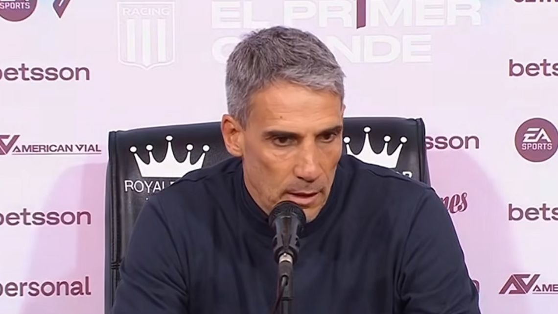 Vojvoda se planta en el banco de Racing: "No los voy a abandonar"