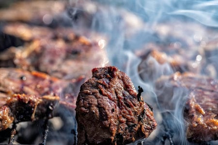 San Pablo tiene una parrilla donde la carne es un asunto de Estado (tres, para ser exactos)