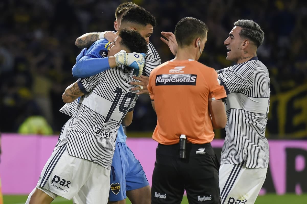 Boca zafó del papelón y ya tiene cita con Racing en Rosario