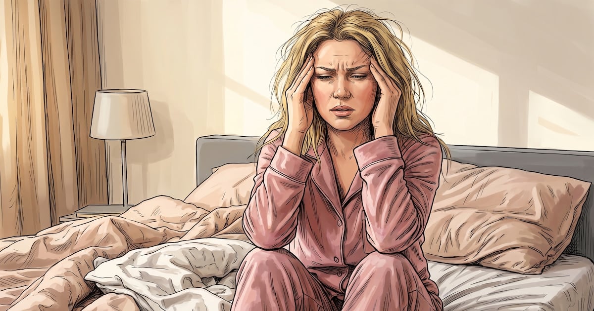 Un mal descanso se asocia con más días de dolor en personas con migraña, según un estudio polaco