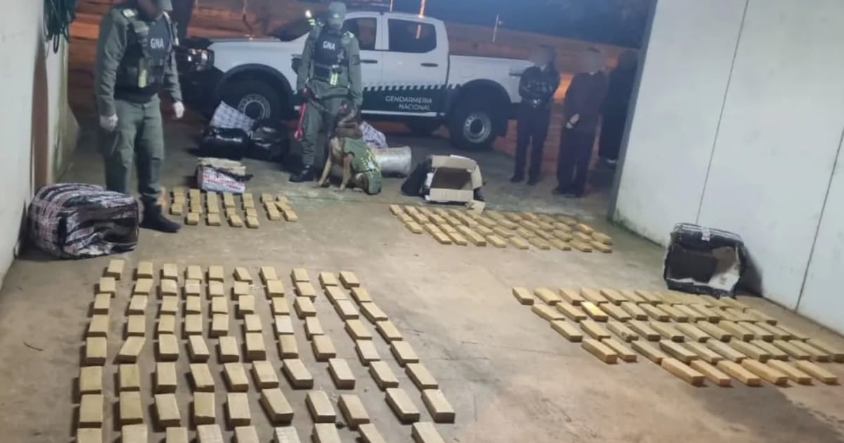 Más de 142 kilos de marihuana secuestrados en un micro de larga distancia que iba por la Ruta 12