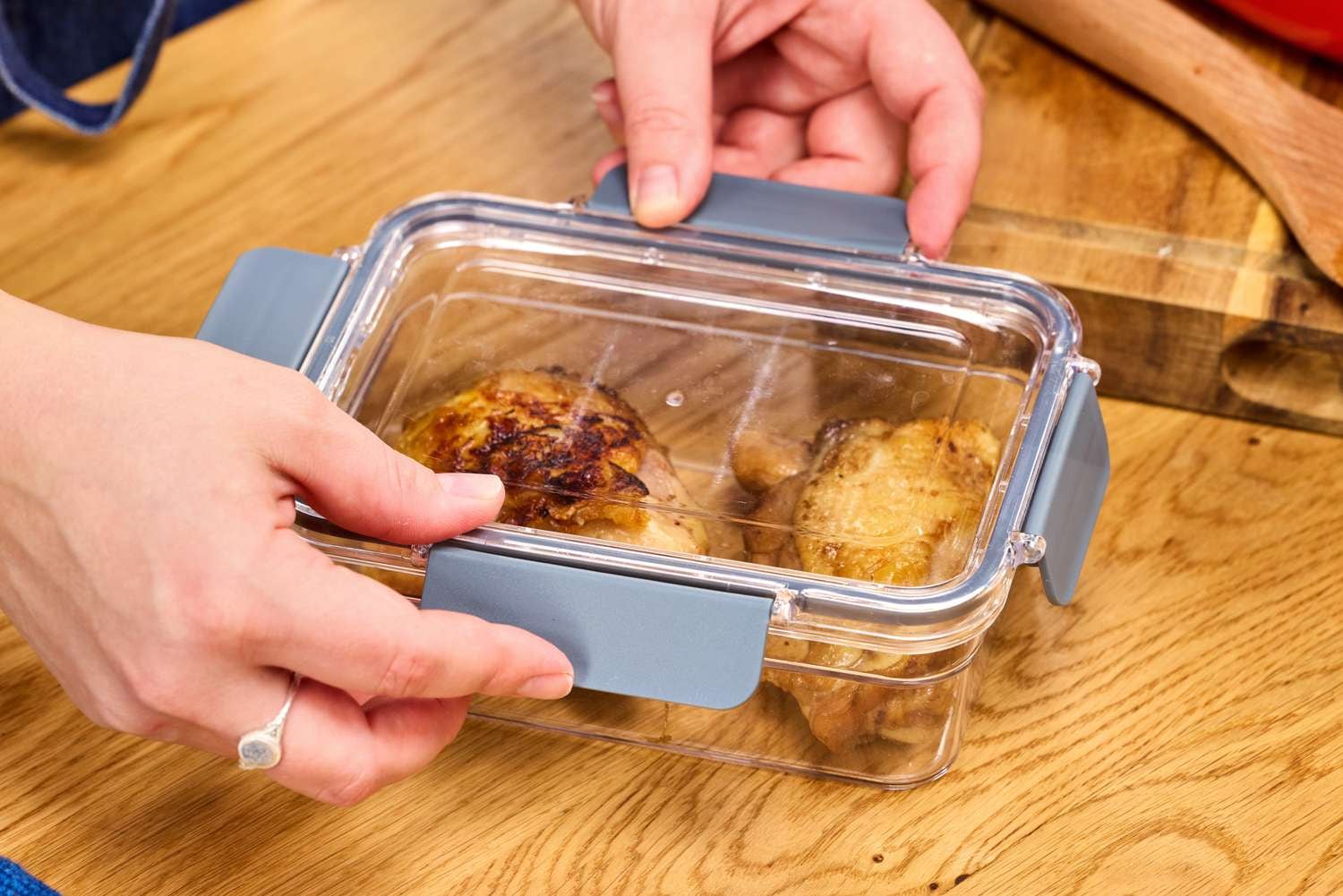 Cocinar para toda la semana: qué dice la microbiología sobre los tiempos seguros de conservación