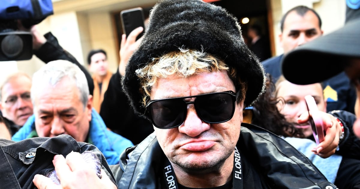 Siete testigos declararán este lunes en el juicio contra Pity Álvarez, que permanece internado en el Tornú