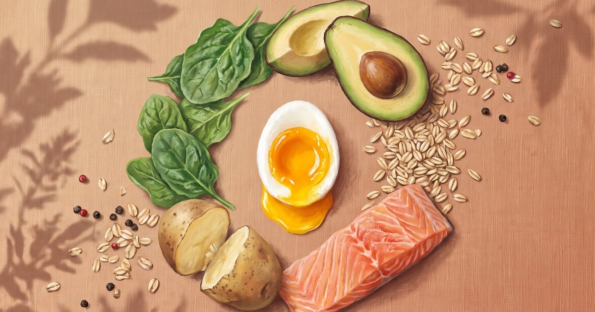 El plato de huevos se redefine: qué sumar al lado del sartén para cuidar el corazón