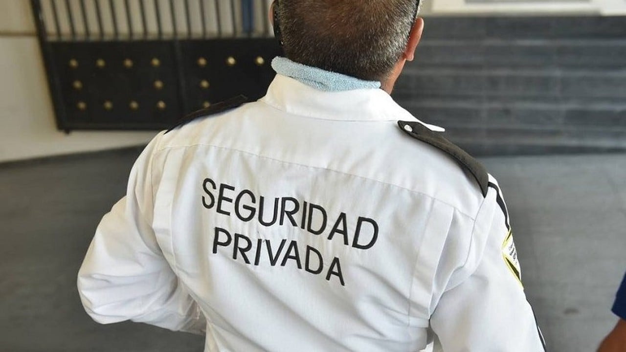 Sueldos de vigiladores: el total conformado para el vigilador general trepó a 1.838.200 pesos en octubre