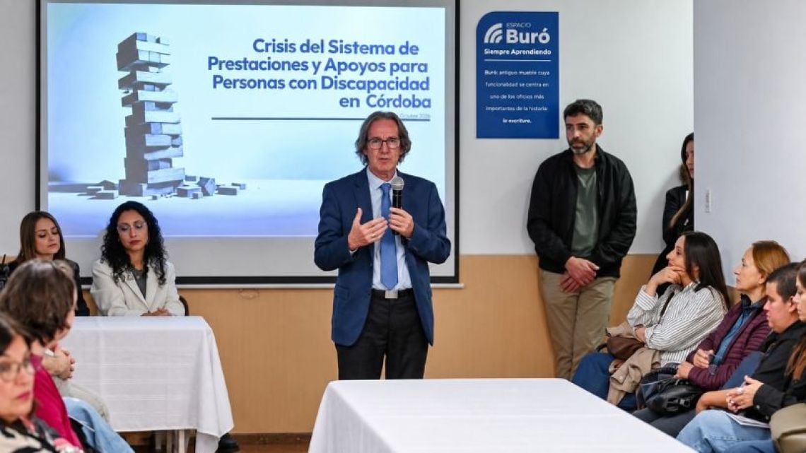 Córdoba: la Defensoría del Pueblo expuso esperas de hasta más de un año para acceder a terapias, prótesis y medicamentos