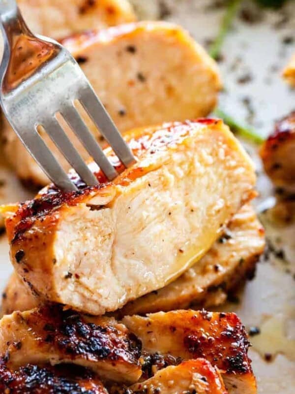 La pechuga de pollo en la cocina diaria: tiempos, temperaturas y combinaciones para evitar que se seque