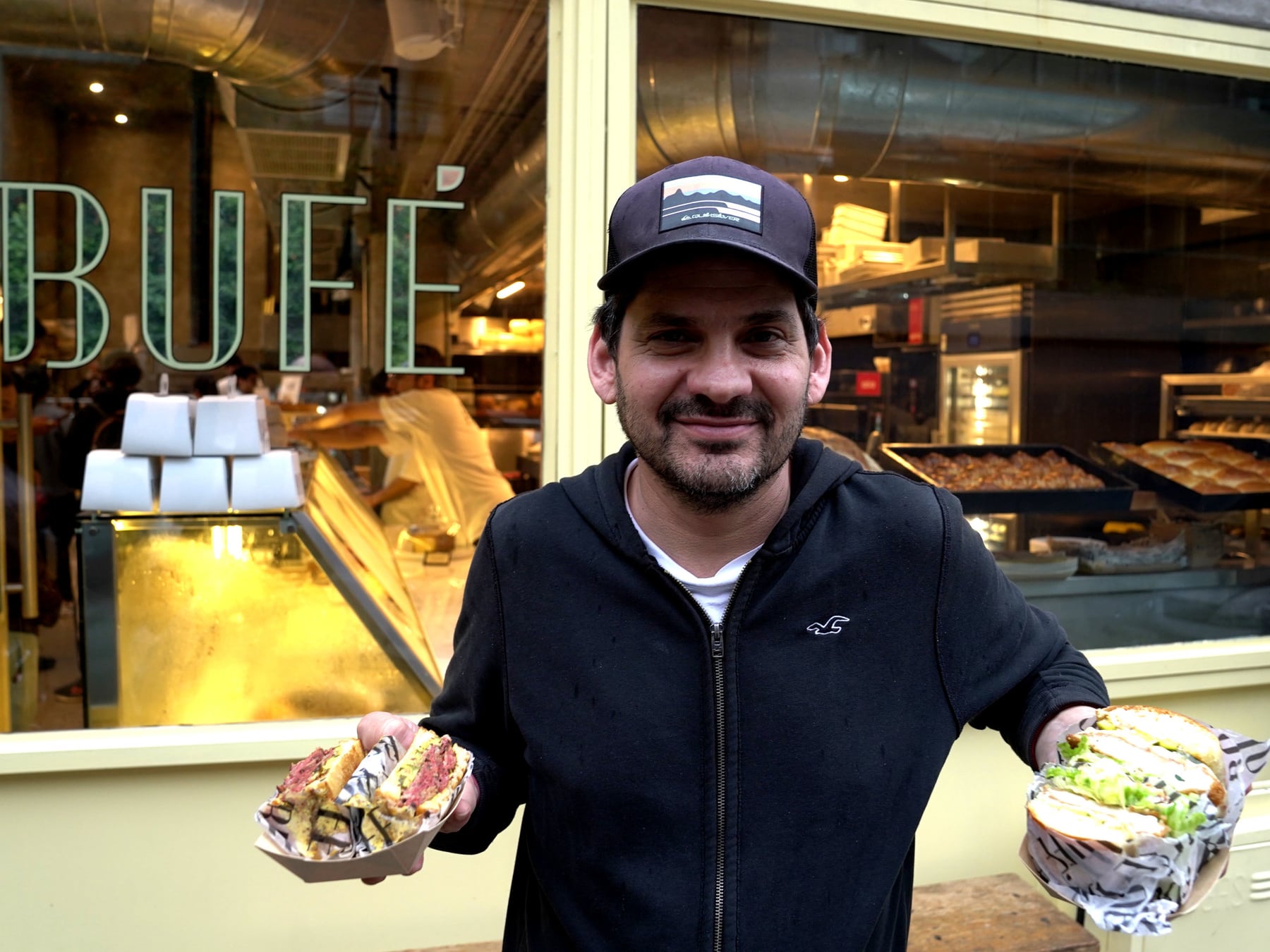 Núñez tiene su propio mercado gourmet y la gente hace cola en la vereda para entrar