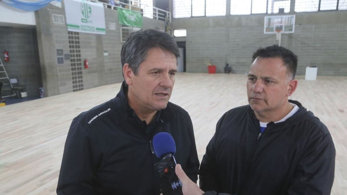 El Gigante del Este de Neuquén se pone a punto: en menos de 20 días estrenará un piso de parqué digno de competencias internacionales