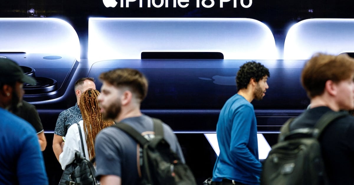 El iPhone 18 Pro llegó con cien dólares más y Apple ya le puso freno a los pedidos