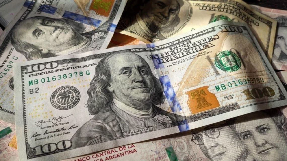 El blue cedió cinco pesos y quedó en 1.545: cómo se ubicaron las otras cotizaciones del día