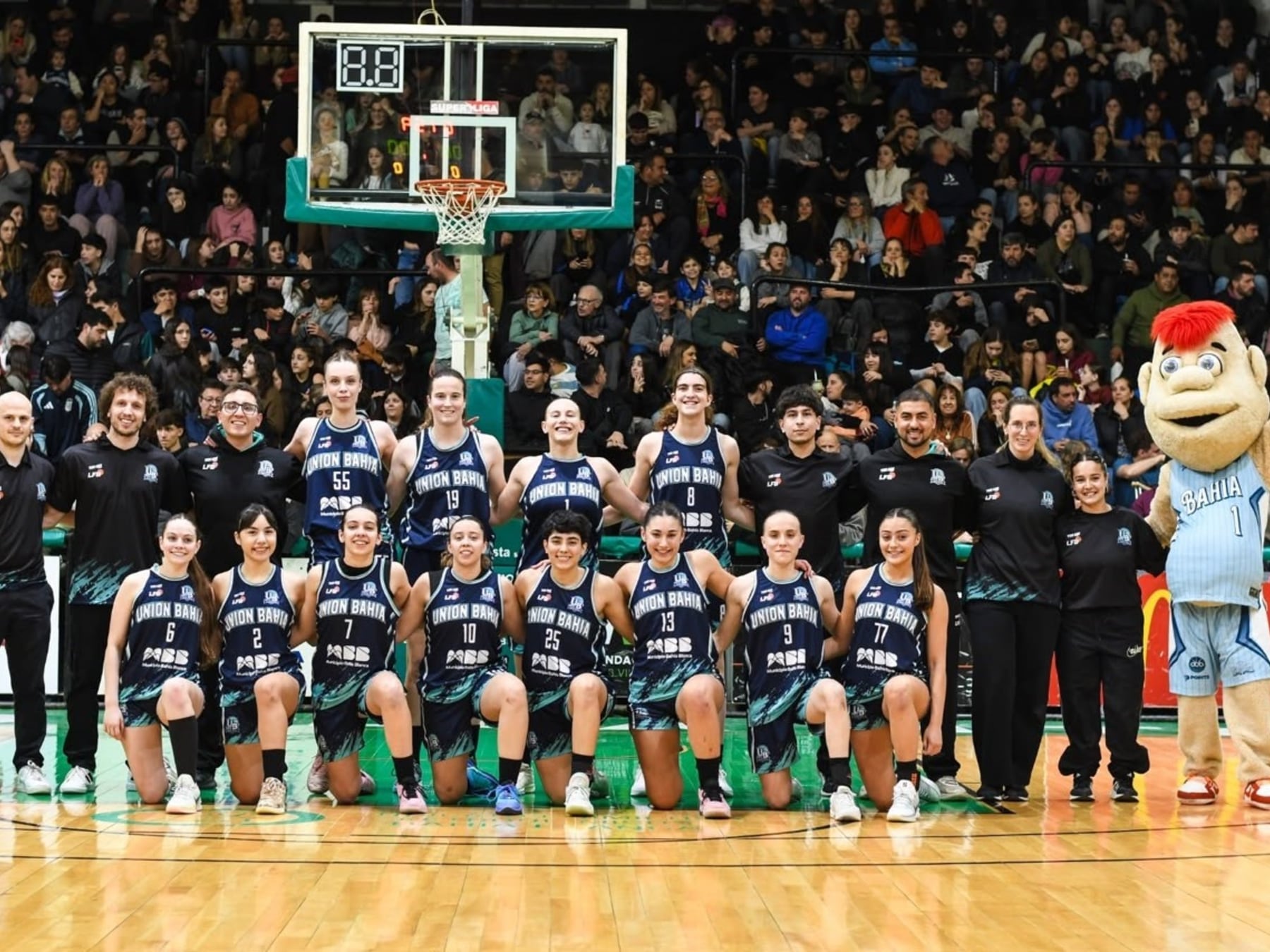 Bahía Blanca levanta la pelota otra vez: el básquet femenino vuelve a la elite después de cuatro décadas