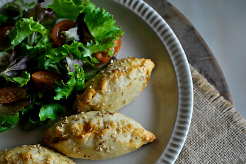 Empanadillas caseras de ternera y champiñones: la masa manda