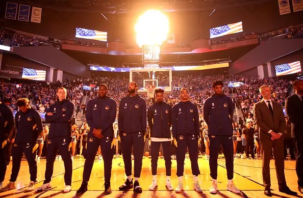 La respuesta de LeBron y una remontada de manual en Philadelphia